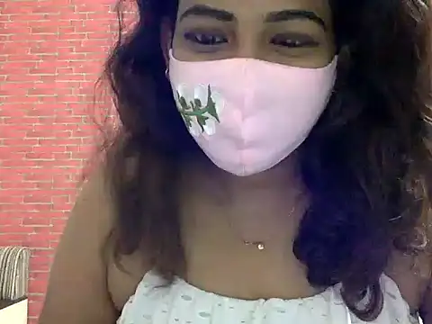 Snapshot of Nisha-moon chatting on July 18, 7:12 am Nisha-moon online show from July 18, 7:12 am