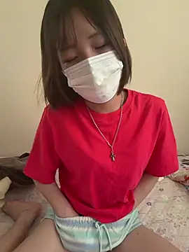 Snapshot of Lala_chan_xxx chatting on August 6, 6:37 am Lala chan xxx online show from August 6, 6:37 am