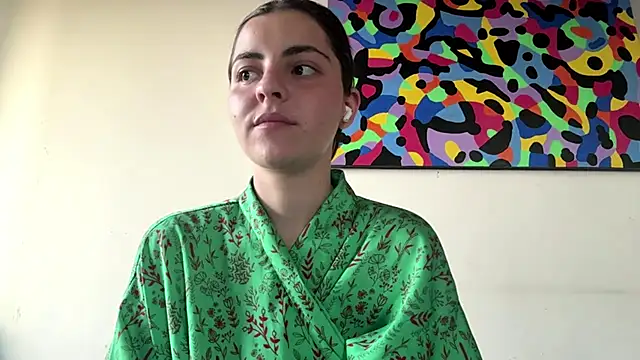 MarisaKomar online show from June 4, 4:13 pm