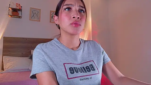  Emmakiss  online show from July 28, 2:35 pm