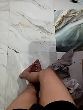 yummy-cock online show from July 3, 6:53 am