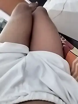 yummy-cock online show from August 2, 7:07 am