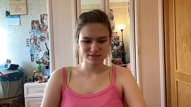 Codi Rostersy online show from June 20, 3:09 am