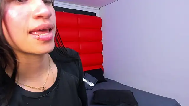 Gaby Skinny  online show from July 3, 9:05 am