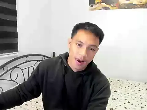 urfucker vinz online show from July 20, 12:51 pm