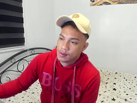 urfucker vinz online show from July 26, 2:24 pm