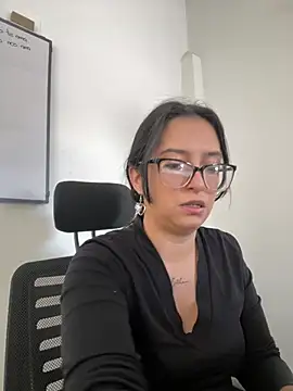 Snapshot of Kloenovoa- chatting on July 6, 1:41 pm Kloenovoa- online show from July 6, 1:41 pm