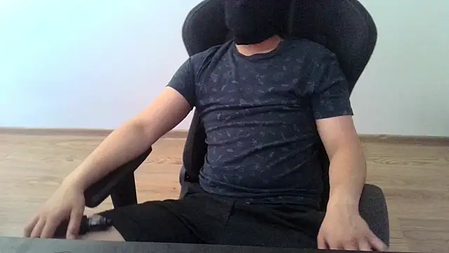 Travis Patrick online show from June 25, 9:14 am