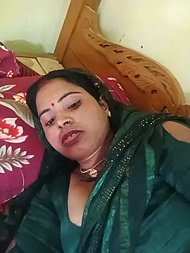 Snapshot of KRITIKA01990 chatting on July 14, 5:23 am KRITIKA01990 online show from July 14, 5:23 am