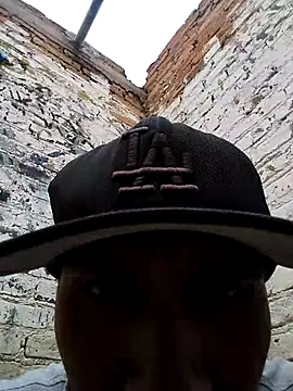 CardoSsmtz online show from July 7, 1:37 pm