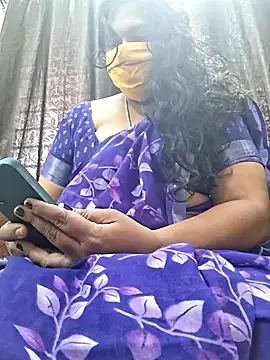 Snapshot of Hot_Sreeja_Tamil chatting on July 7, 4:26 am Hot Sreeja Tamil online show from July 7, 4:26 am
