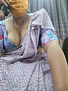 Snapshot of Hot_Sreeja_Tamil chatting on July 9, 4:49 am Hot Sreeja Tamil online show from July 9, 4:49 am