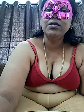 Snapshot of Hot_Sreeja_Tamil chatting on July 16, 8:09 am Hot Sreeja Tamil online show from July 16, 8:09 am