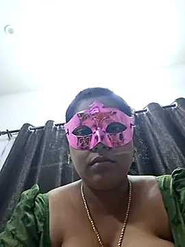 Snapshot of Hot_Sreeja_Tamil chatting on July 30, 1:10 pm Hot Sreeja Tamil online show from July 30, 1:10 pm