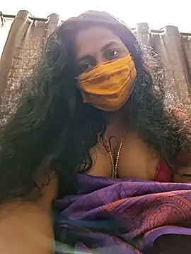 Snapshot of Hot_Sreeja_Tamil chatting on August 3, 4:11 am Hot Sreeja Tamil online show from August 3, 4:11 am