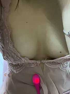 Fiona babygirl online show from June 11, 1:49 am