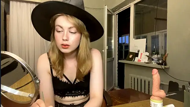LollyAngel online show from July 12, 5:15 pm