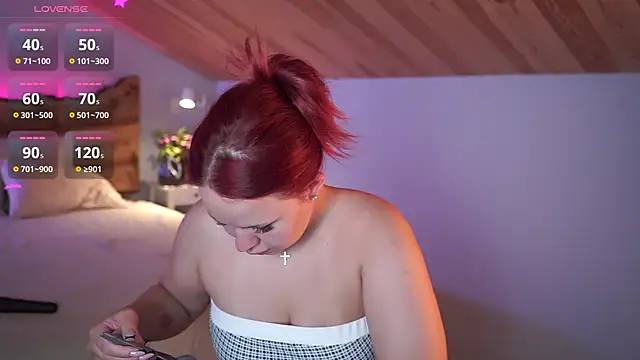 alexis bess online show from August 1, 6:51 pm