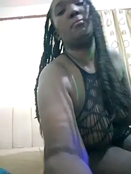 Snapshot of Sexxyy_v chatting on June 21, 7:38 pm Sexxyy v online show from June 21, 7:38 pm
