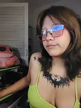 Snapshot of Belcetnat chatting on June 27, 3:17 pm Belcetnat online show from June 27, 3:17 pm