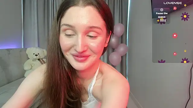 Snapshot of tender_babyyy chatting on June 19, 11:14 am tender babyyy online show from June 19, 11:14 am
