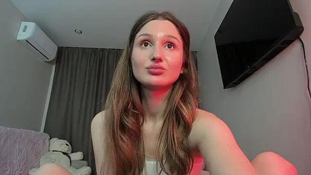 Snapshot of tender_babyyy chatting on July 30, 8:08 pm tender babyyy online show from July 30, 8:08 pm