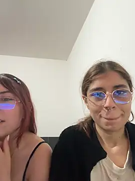 Cherry Luna1 online show from July 2, 2:11 am