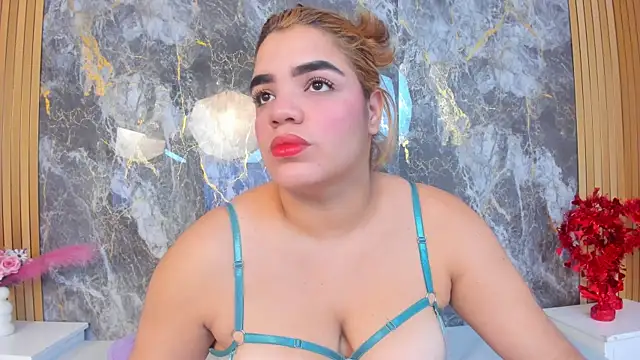 Snapshot of AMMY_HONEY chatting on July 15, 7:41 pm AMMY HONEY online show from July 15, 7:41 pm