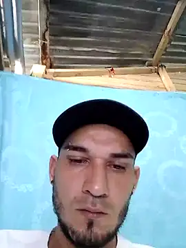 Snapshot of junior_926 chatting on August 1, 1:10 pm junior 926 online show from August 1, 1:10 pm