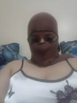 daloua sexy online show from July 5, 11:45 pm