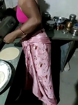 saritabhabixxx online show from June 15, 3:58 pm