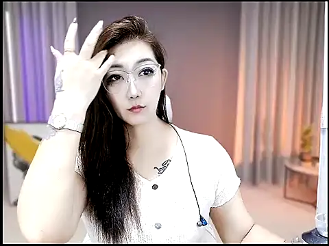 Mimi131499 online show from June 26, 10:52 am