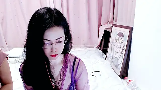 kongbai001 online show from June 16, 11:35 am