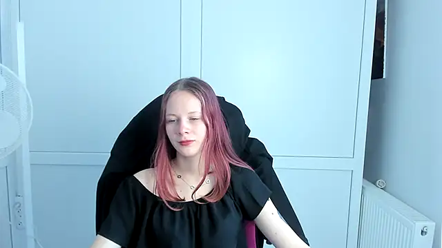 Skylar spring online show from July 30, 6:01 am