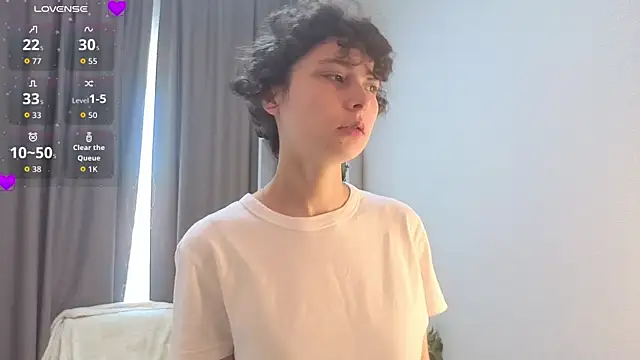 MicaelaLovella online show from August 10, 2:59 am