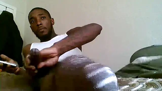 Snapshot of BigBlaccJacc chatting on June 24, 9:14 pm BigBlaccJacc online show from June 24, 9:14 pm