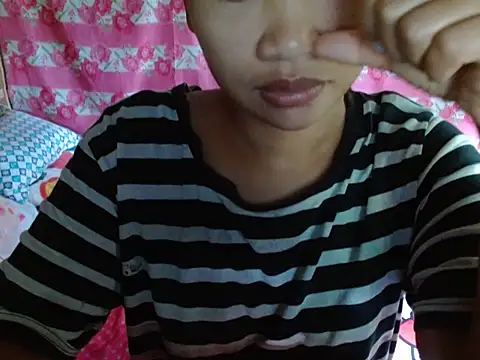 Itsme Foxy Shantale online show from June 14, 11:40 pm