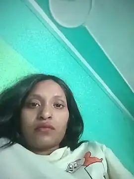 kajal jain00 online show from June 17, 9:01 am