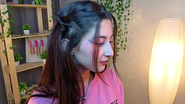 Snapshot of JasminKitany chatting on June 8, 4:51 pm JasminKitany online show from June 8, 4:51 pm
