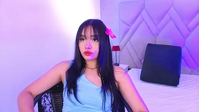 Snapshot of Mila__Fire chatting on June 25, 11:48 am Mila Fire online show from June 25, 11:48 am