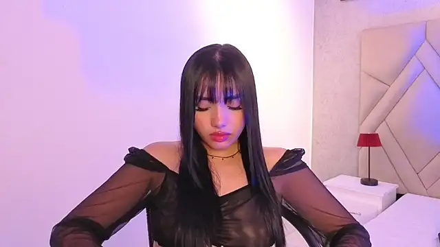 Snapshot of Mila__Fire chatting on June 27, 12:22 pm Mila Fire online show from June 27, 12:22 pm