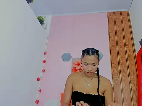 Aratnzacute online show from June 26, 1:48 pm