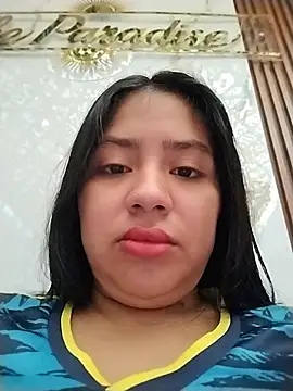 Snapshot of Amber_Herrera chatting on July 17, 12:23 pm Amber Herrera online show from July 17, 12:23 pm