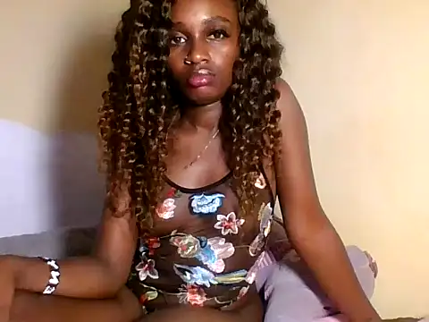 mohsexypretty online show from June 11, 12:54 am