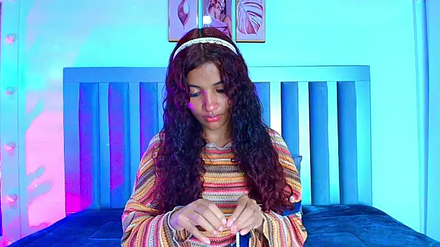 Snapshot of Aylin_valerie chatting on July 22, 7:38 pm Aylin valerie online show from July 22, 7:38 pm