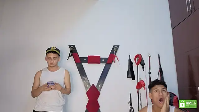 Snapshot of Nicolas_AthleticBoy chatting on June 25, 7:51 pm Nicolas AthleticBoy online show from June 25, 7:51 pm