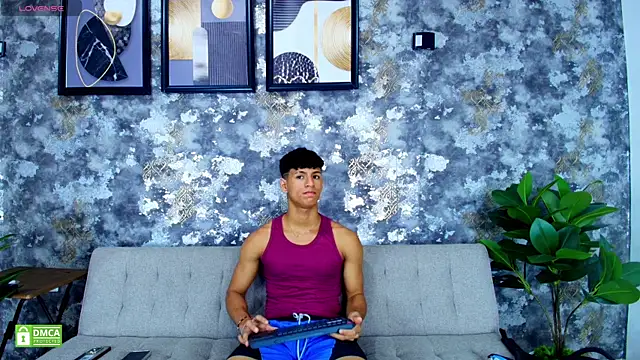 Snapshot of Nicolas_AthleticBoy chatting on July 16, 11:49 am Nicolas AthleticBoy online show from July 16, 11:49 am