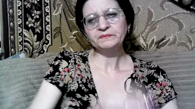 Dear Annet online show from June 17, 6:31 pm