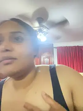 mamilinda011 online show from June 4, 10:49 pm