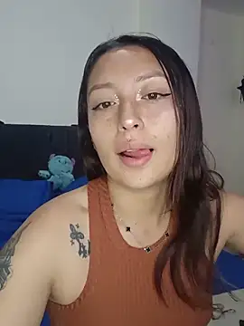 Snapshot of MiaSaen chatting on June 17, 4:59 am MiaSaen online show from June 17, 4:59 am